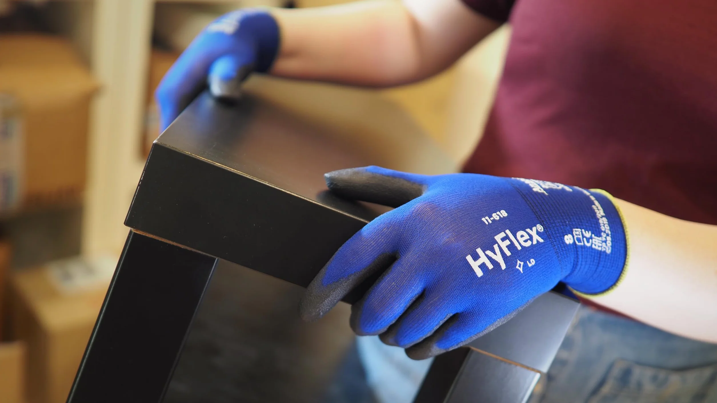 Ansell HyFlex 11-618, Cienkie rękawice robocze z nylonu, Rękawice mechaniczne, Wielofunkcyjne, Odzież robocza trwała, Niebieskie, Czarne, rozmiar L (12 pary)