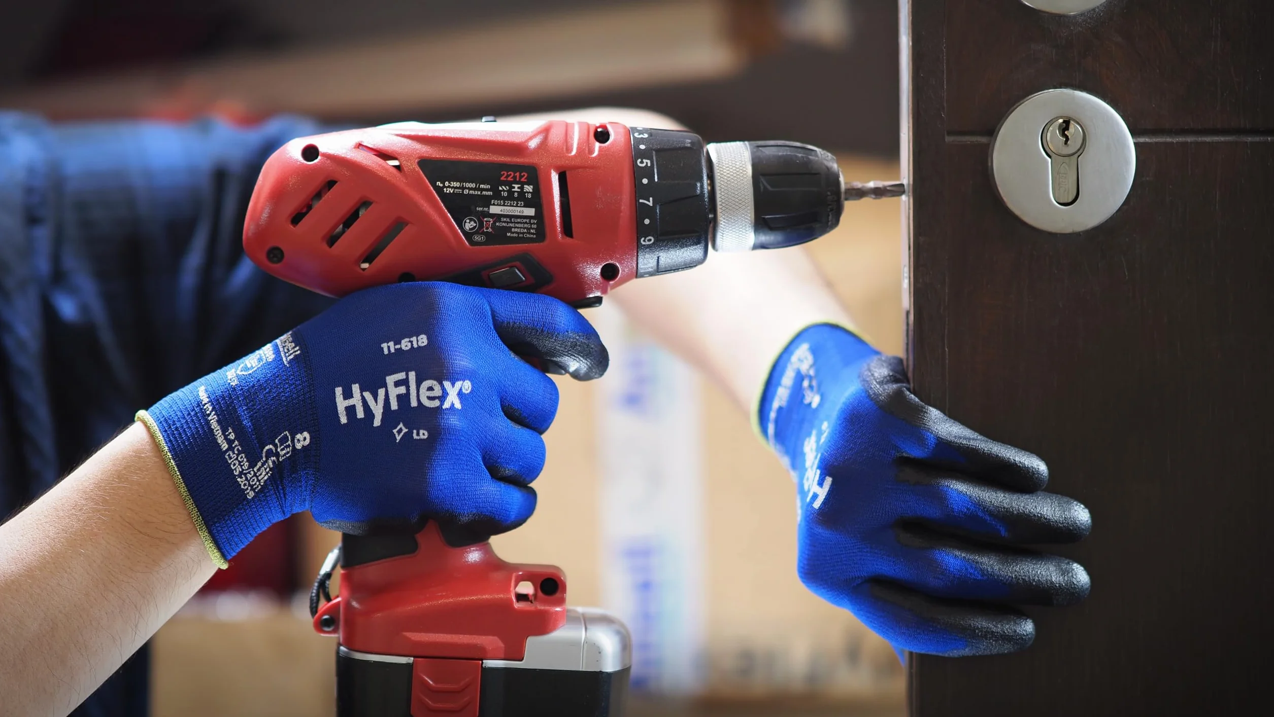Ansell HyFlex 11-618, Cienkie rękawice robocze z nylonu, Rękawice mechaniczne, Wielofunkcyjne, Odzież robocza trwała, Niebieskie, Czarne, rozmiar L (12 pary)
