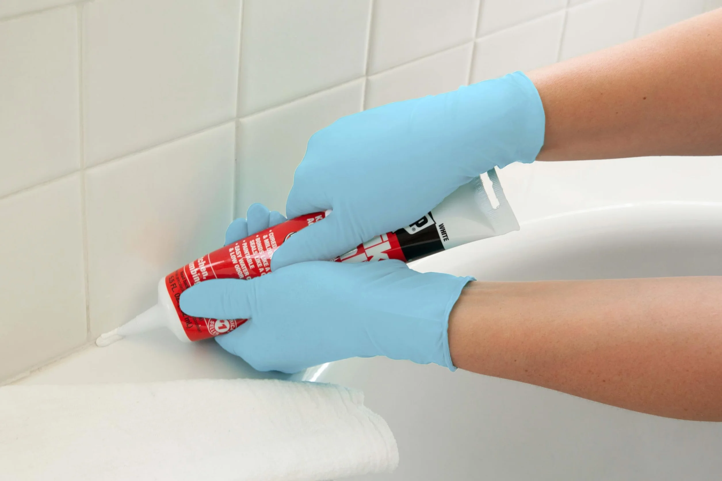 Ansell TouchNTuff 92-665,Wielofunkcujne rękawiczki jednorazowe z nitrylem,Bezpudrowe,Bez lateksu,Do przygotowywania żywności,Odporne na chemikalia,Ochrona mechaniczna,Niebieskie,M (100 rękawiczek)